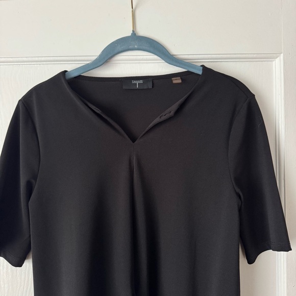 Women’s Tahari Black Short Sleeve Top Size XS - Picture 2 of 8